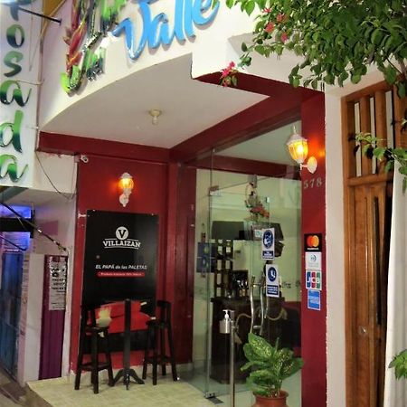 Flor Del Valle Posada タラポト エクステリア 写真