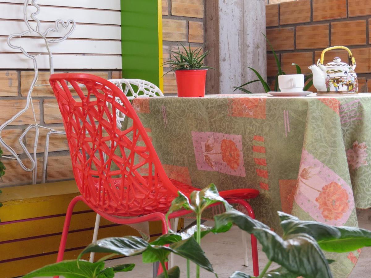 Flor Del Valle Posada タラポト エクステリア 写真